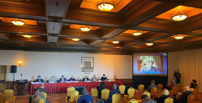 На конференции 08.12.2020 г. На конференции 08.12.2020 г.